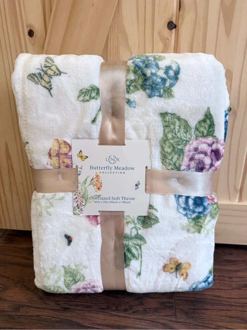 NIP Lenox Butterfly Meadow Throw